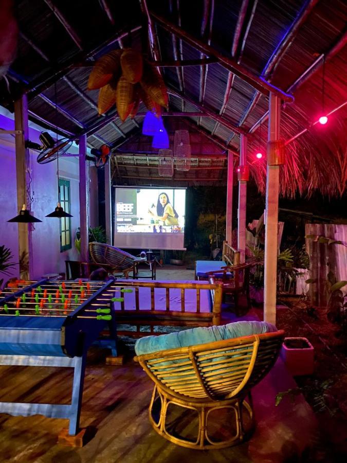 Wanderlust - Beach Side Hoi An An Bàn Exterior foto